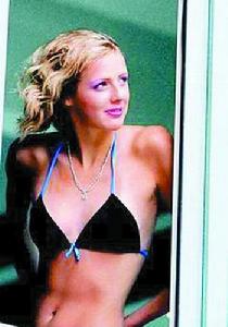 科瑪洛娃 科瑪洛娃