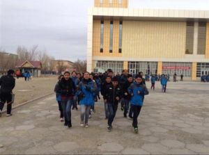 克拉瑪依市第十中學 克拉瑪依市第十中學