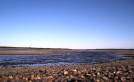 紅色邊疆農場 紅色邊疆農場