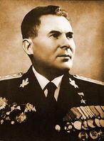 列昂廷·薩拉揚 列昂廷·薩拉揚