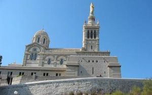 盡享英倫禮遇 盡享英倫禮遇