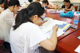 開卷考試 開卷考試