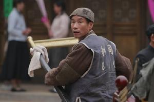 劉佩琦飾演文三 