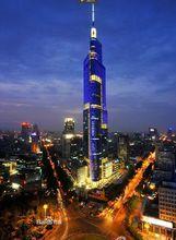 ING照明打造南京紫峰大廈效果