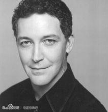 西蒙&middot;雷諾茲