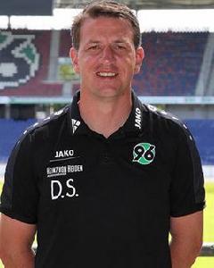 丹尼爾·斯滕德爾 丹尼爾·斯滕德爾