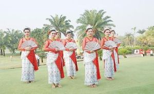 上空迎賓舞 上空迎賓舞