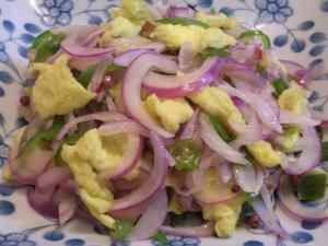 洋蔥炒雞蛋 洋蔥炒雞蛋