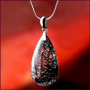 夢妮爾&middot;丹