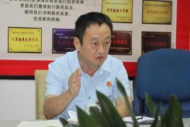 王平[成都市中級人民法院原副院長]