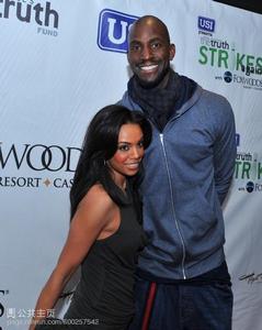 加內特與家人和朋友