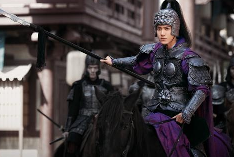 為當帝王殺死父親的八位逆子 為當帝王殺死父親的八位逆子