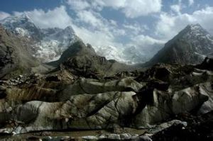 托木爾峰自然保護區