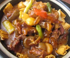 冬瓜燉羊腩煲 冬瓜燉羊腩煲