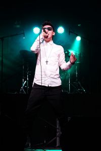 王繹龍電音與搖滾結合的魔力串燒