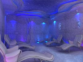 鹽療汗蒸房 鹽療汗蒸房