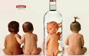 孩子平時在裝乖，看見Smirnoff卻情不自禁的暴露出叛逆……