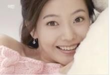 主演金喜善個人照