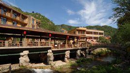 臥龍山莊度假村 臥龍山莊度假村