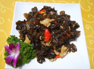 黑木耳炒肉 黑木耳炒肉