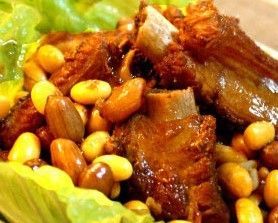 花生黃豆燒排骨 花生黃豆燒排骨