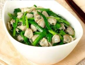 蓋韭炒青蛤 蓋韭炒青蛤