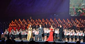 參加鳳凰衛視“胡一虎”、楊瀾，辛亥革命一百周年活動現場