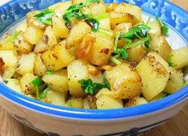 炒土豆丁 炒土豆丁