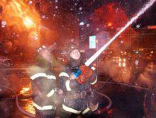 11·5吉林市商業大廈火災現場圖片