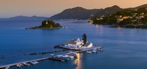 科莫蒂尼 科莫蒂尼