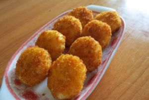 油煎紅根飯餅 油煎紅根飯餅