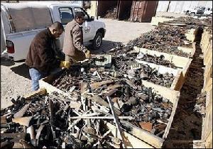 （圖）伊拉克藝術家們在武器垃圾堆里尋找創作材料