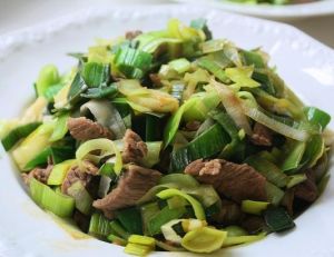 大蔥炒肉 大蔥炒肉