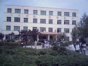 吝店中學 吝店中學