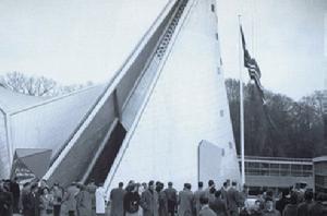 （圖）1958年布魯塞爾世博會飛利浦企業館