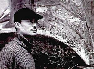 曲岩[職業藝術家]