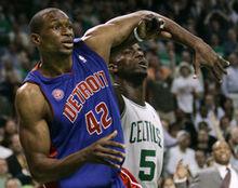 西奧&middot;拉特利夫（活塞隊42號）