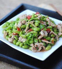 毛豆炒乾丁 毛豆炒乾丁