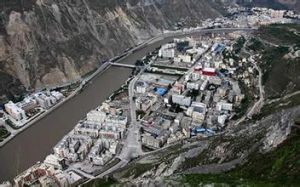 龍竹園村 龍竹園村