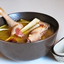 火腿扁尖老鴨湯 火腿扁尖老鴨湯