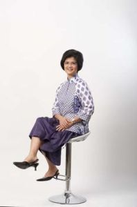 貝爾納黛特·魯斯·伊拉瓦蒂·塞蒂亞迪 貝爾納黛特·魯斯·伊拉瓦蒂·塞蒂亞迪