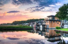 水上建築 水上建築