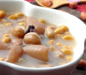 骨脂血藤牛筋湯 骨脂血藤牛筋湯