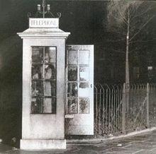 Qualtrough使用的電話亭