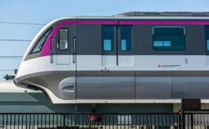 永磁跨座式單軌列車 永磁跨座式單軌列車