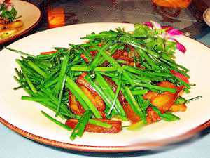 韭菜花鹹豬肉