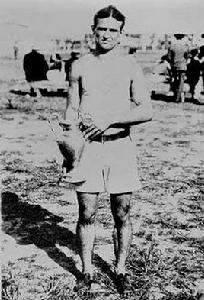 阿爾齊·哈恩 阿爾齊·哈恩