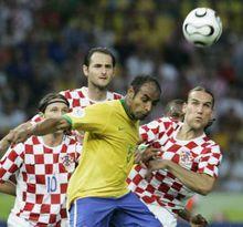 費雷拉&middot;達&middot;羅薩&middot;埃莫森