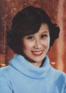 蘇小明[海軍政治部歌舞團合唱隊獨唱演員]