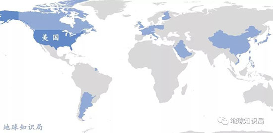 開始週遊世界...